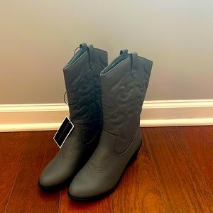Grey Charles Albert, cowboy boots, size 9, never worn, tags still on